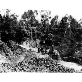  Digging for alluvial gold, Sydney Flat
