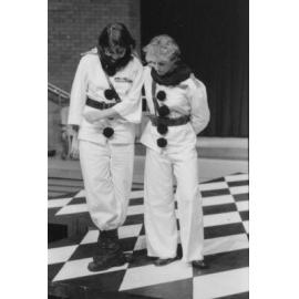 UNE Drama Production, 'Oh What a Lovely War', 1985