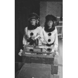 UNE Drama Production, 'Oh What a Lovely War', 1985