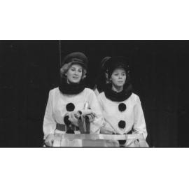 UNE Drama Production, 'Oh What a Lovely War', 1985