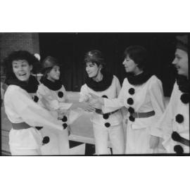 UNE Drama Production, 'Oh What a Lovely War', 1985