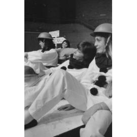 UNE Drama Production, 'Oh What a Lovely War', 1985