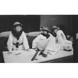 UNE Drama Production, 'Oh What a Lovely War', 1985