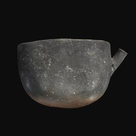 MA1972.3.24 Red Polished I Ware Horn Lug bowl