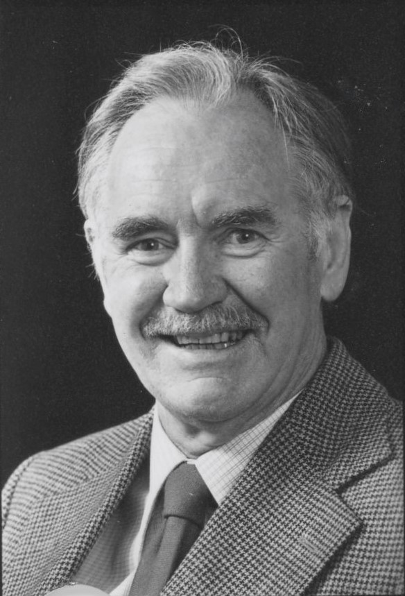 Prof GL McClymont, Studio Portrait 1980. [C2-975]
