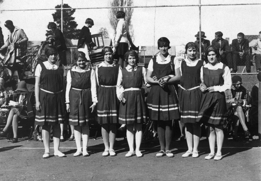 Armidale Teachers' College, women's tennis team, 1931